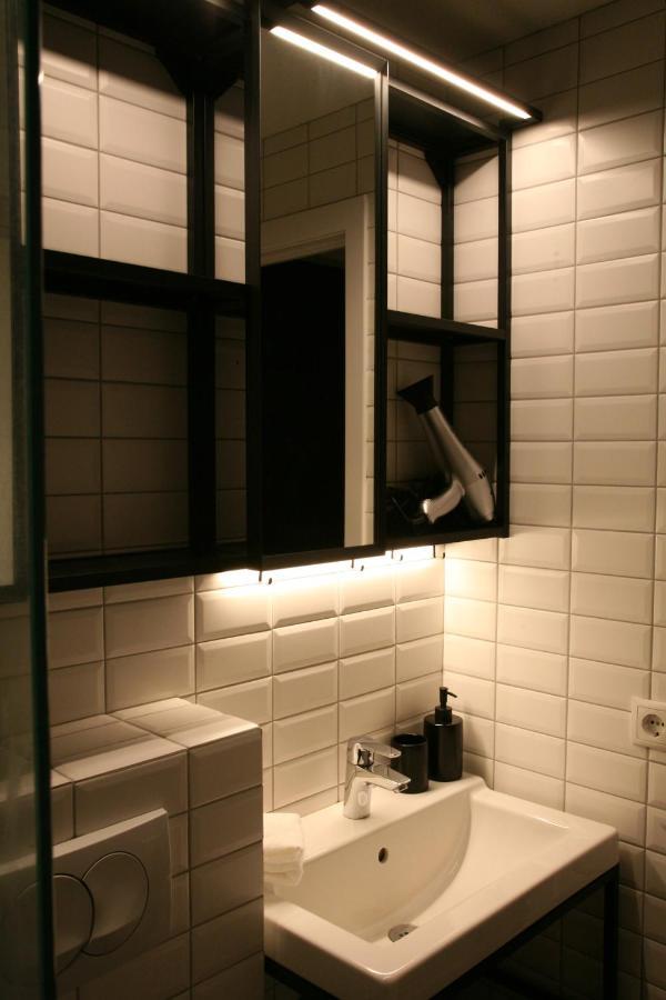 Spacious & Refurbished 1 Bedroom Apartment In Suburban Reykjavik Garthabaer Eksteriør billede