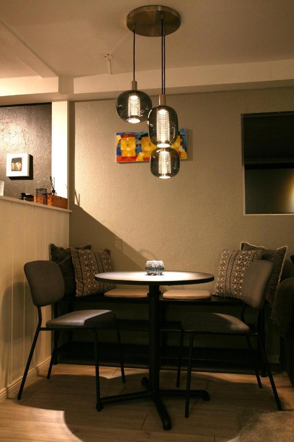Spacious & Refurbished 1 Bedroom Apartment In Suburban Reykjavik Garthabaer Eksteriør billede