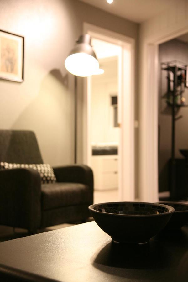 Spacious & Refurbished 1 Bedroom Apartment In Suburban Reykjavik Garthabaer Eksteriør billede